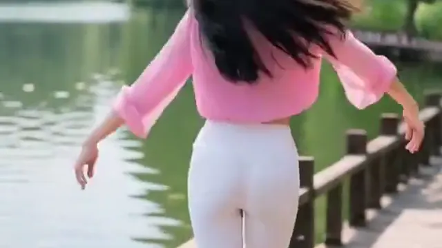 自动生成美女跳舞视频